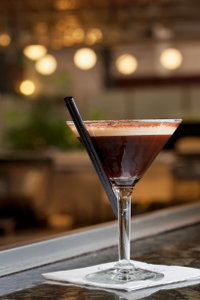 Promenade Lounge Bar