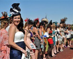 Alice Springs Turf Club - Pubs Perth 1