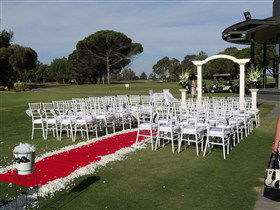 West Lakes Golf Club - Pubs Perth 3