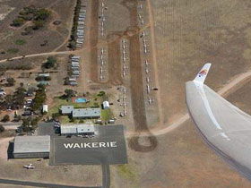 Waikerie Gliding Club - Pubs Perth 1