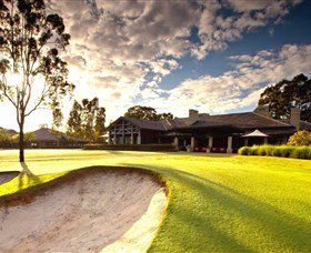 Vintage Golf Club - Pubs Perth 0