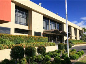 The Grange Golf Club - Pubs Perth 1