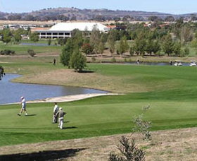 Gungahlin Lakes Golf And Community Club - Pubs Perth 0