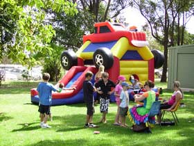 Pinjarra Race Club - Pubs Perth 1
