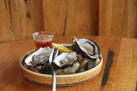 Woolshed  - Pubs Perth 1