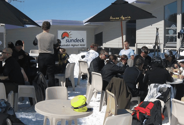 Sundeck Hotel - Pubs Perth 1