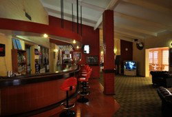 Newman Hotel Motel - Pubs Perth 1