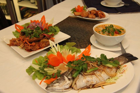 House Of Siam - Pubs Perth 8