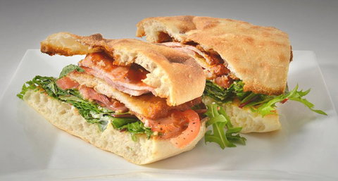 Billows At The Beach - Pubs Perth 2