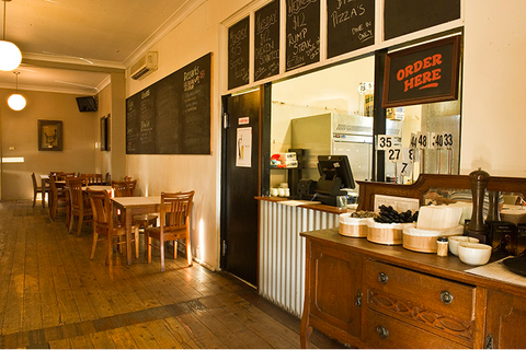 Belmore Hotel Scone - Pubs Perth 2