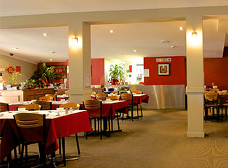 Hotel Jesmond - Pubs Perth 1