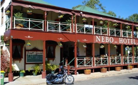Nebo Hotel - Pubs Perth 1