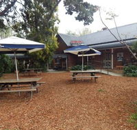 Victoria Hotel - Pubs Perth