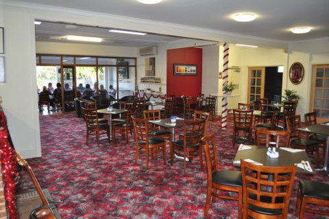 Back O' Bourke Motel - Pubs Perth 4