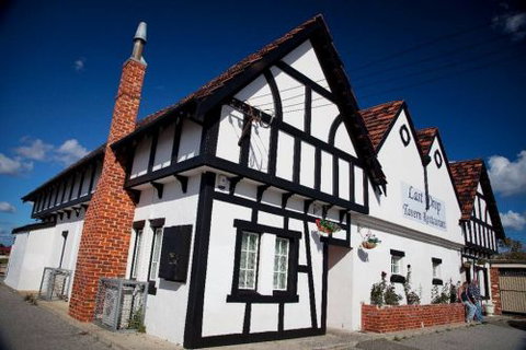 Last Drop Tavern Warnbro - Pubs Perth 0