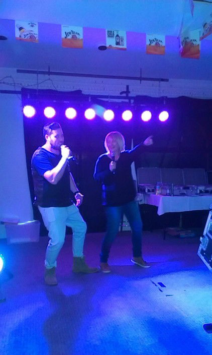 Hits Alive Karaoke & DJ's - Pubs Perth 1