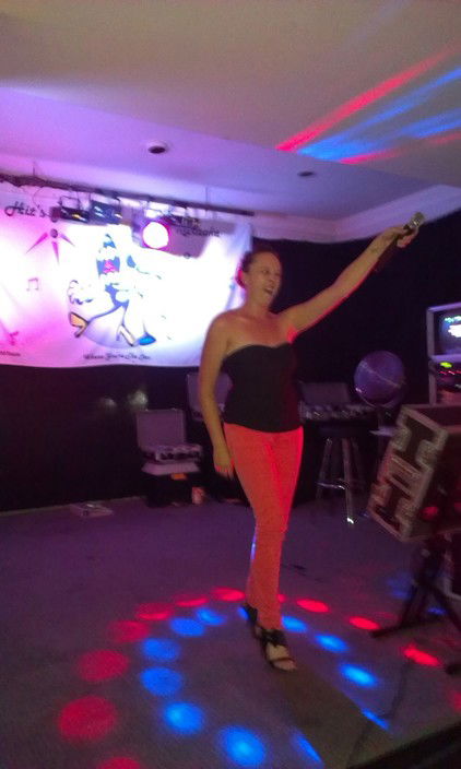 Hits Alive Karaoke & DJ's - Pubs Perth 3