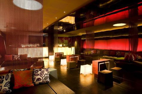 X&y - Pubs Perth 0