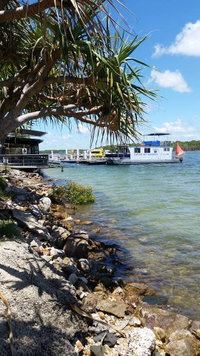 Tin Can Bay Yacht Club Bistro
