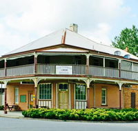 The Victoria Hotel Hinton - Pubs Perth