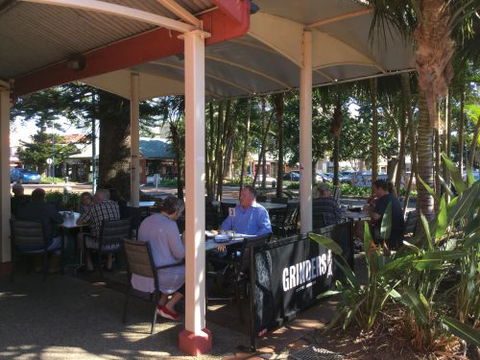 Winky’s On Clarence - Pubs Perth 1