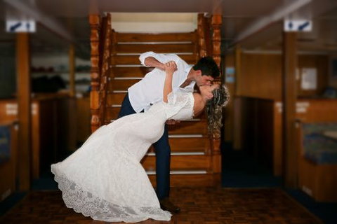 Moonshadow–TQC Cruises - Pubs Perth 4