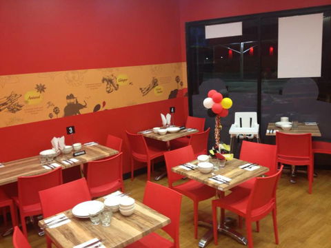 Indian Kitchen Restaurant - Pubs Perth 3