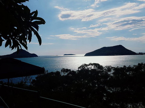 Inner Light Tea Rooms - Pubs Perth 1