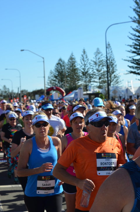 7 Sunshine Coast Marathon - Pubs Perth 0