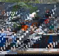 Carols in the Park Corowa - Pubs Perth