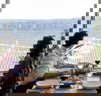 Christmas Day Lunch at The Lookout Echo Point - Pubs Perth