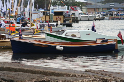 Davistown Putt Regatta And Wooden Boat Festival - Pubs Perth 0