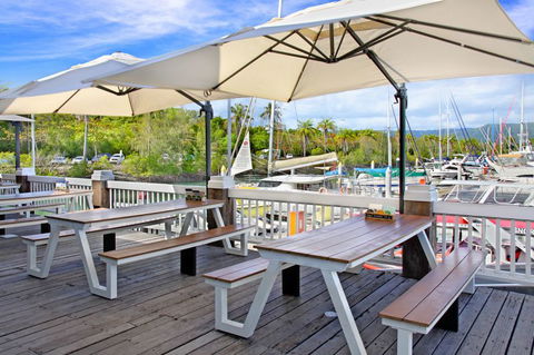Hemingway's Brewery Port Douglas - Pubs Perth 0