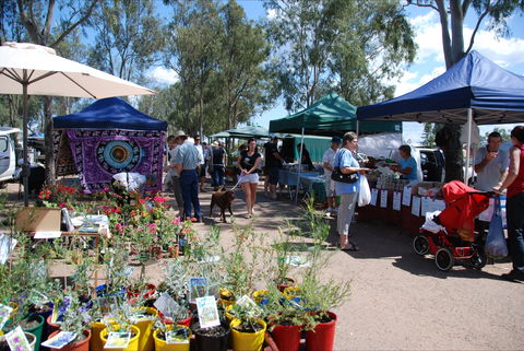 Fernvale Country Markets - Pubs Perth 0
