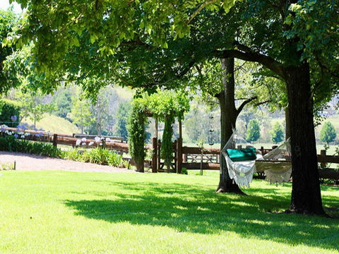 The Paterson Allyn Garden Ramble - Pubs Perth 0