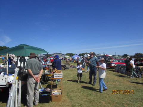 Crookwell Rotary Swap Meet And Market Day - Pubs Perth 0