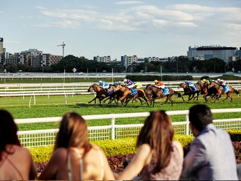 Cup Day - Pubs Perth 1
