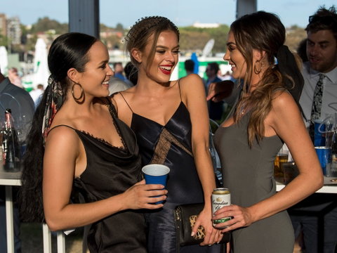 Cup Day - Pubs Perth 2