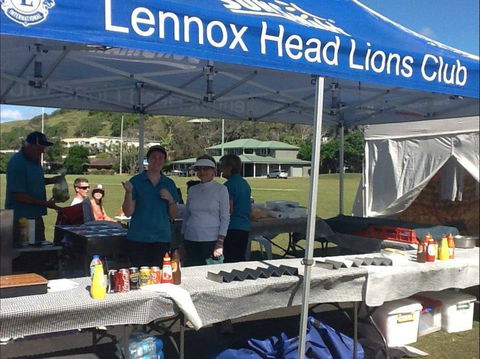 Lennox Community Markets - Pubs Perth 0