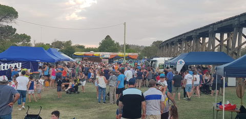 Manilla Minor League New Years Eve Community Carnival - Pubs Perth 0
