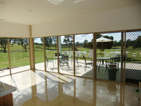 Razorback Ridge Wines Open Weekends - Pubs Perth 2