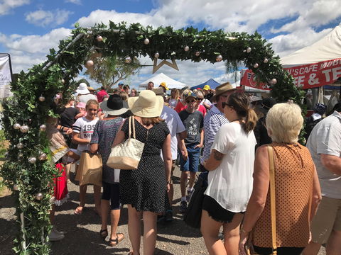 The Christmas Fair Mount Penang Gardens Kariong - Pubs Perth 0