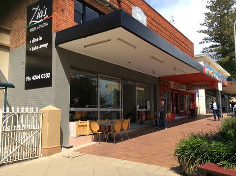 Reef To Reef - Pubs Perth 0