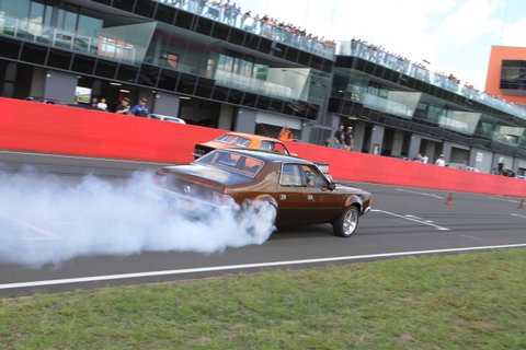 Bathurst Autofest - Pubs Perth 0
