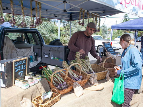 Coburg Farmers' Market - Pubs Perth 0