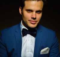 Impossible Occurrences - Melbourne's Exclusive Magic Show - Pubs Perth