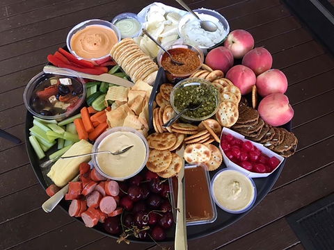 Markets And Grazy Saturdays - Pubs Perth 0
