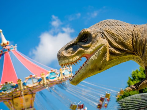 Mega Creatures At Hunter Valley Gardens - Postponed - Pubs Perth 0