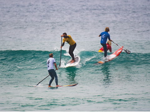 Port Stephens Surf Festival - Pubs Perth 1