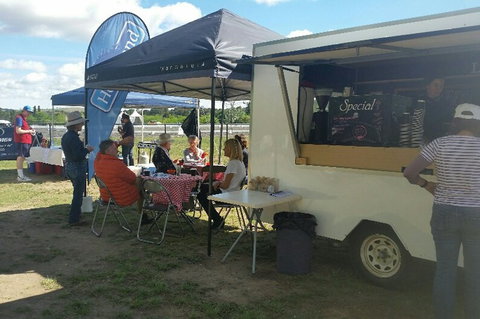 Tarago Craft, Art, Produce Seasonal (CAPS) Market - Pubs Perth 2